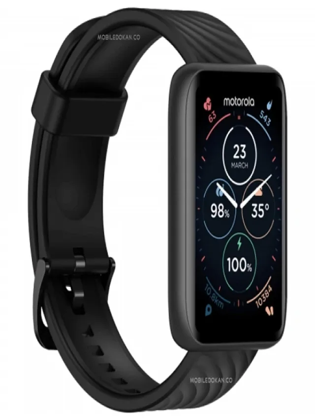 Motorola Moto Watch 40 Web Story